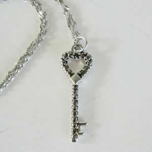 Vintage Solid 925 Sterling Silver Natural Black Diamond Marcasite Key Necklace